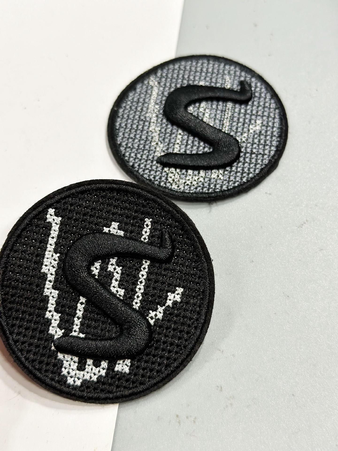 3D three-dimensional sweater leather label, cloth label, shirt doll trademark, clothing accessory decorative label design, custom-made from provided images.