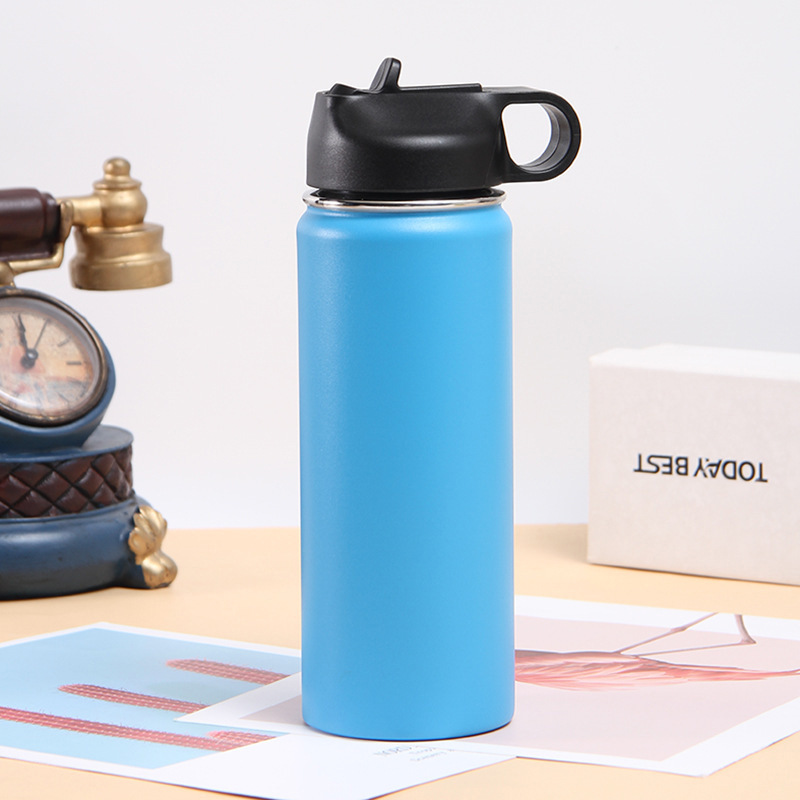 Large-capacity outdoor water bottle, 304 stainless steel insulated cup, 64oz sports water bottle
