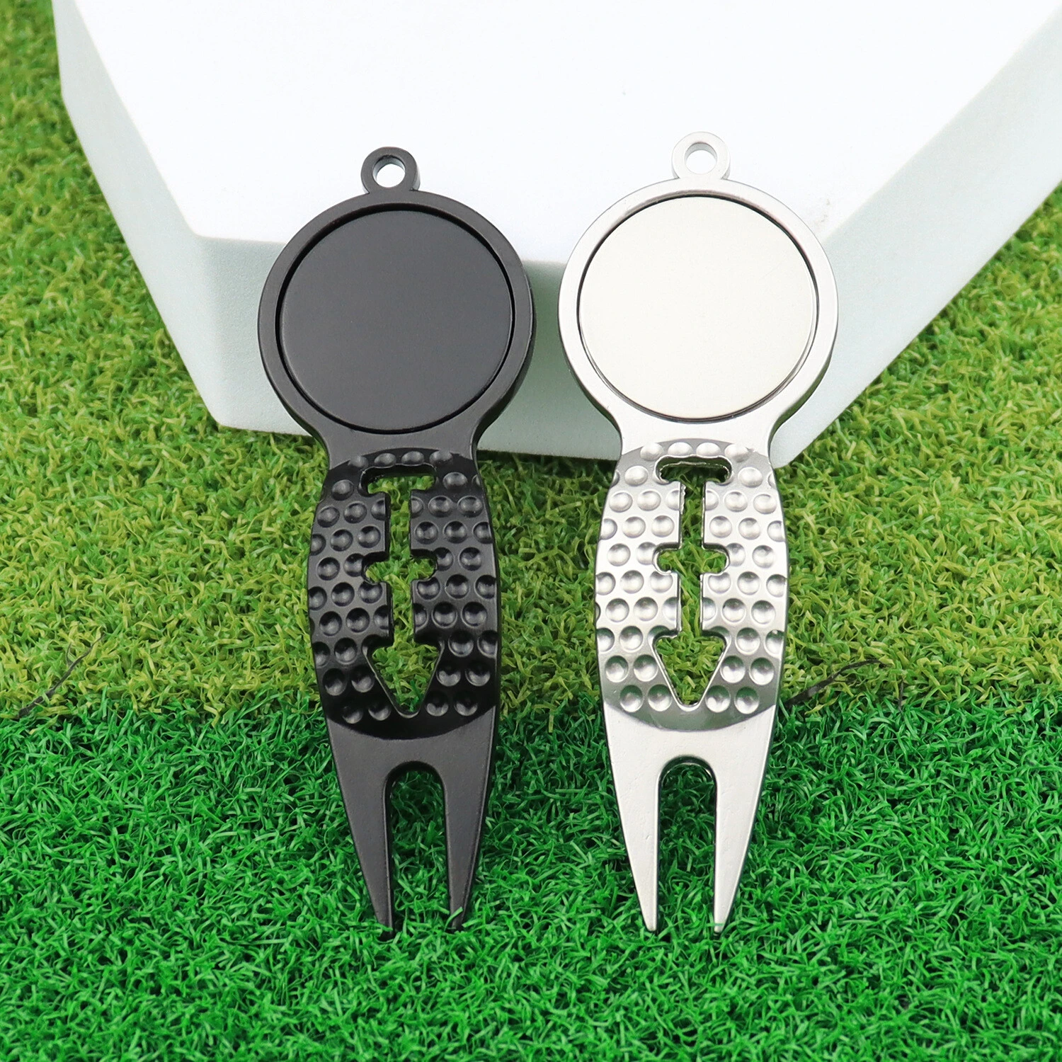 Golf fork