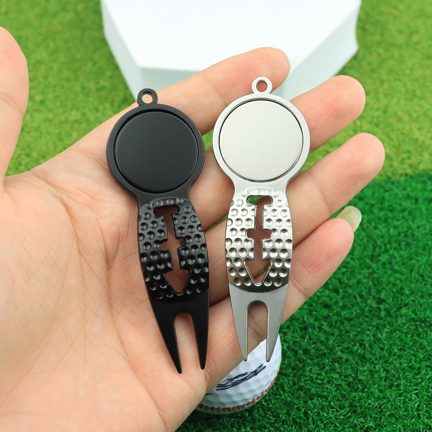 Golf fork