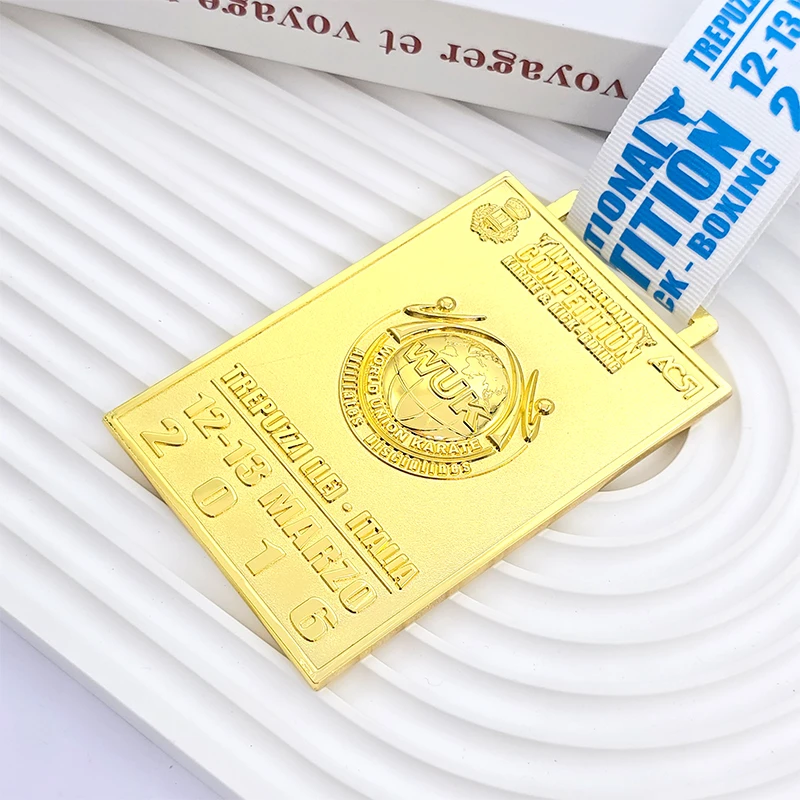 High-grade metal gold-plated embossed medal boxing event three-dimensional commemorative medal