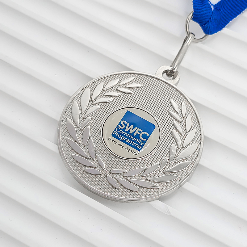 Community Project Silver Wheat Ear Relief Commemorative Medal, Metallic Charity Event Collectible Medal