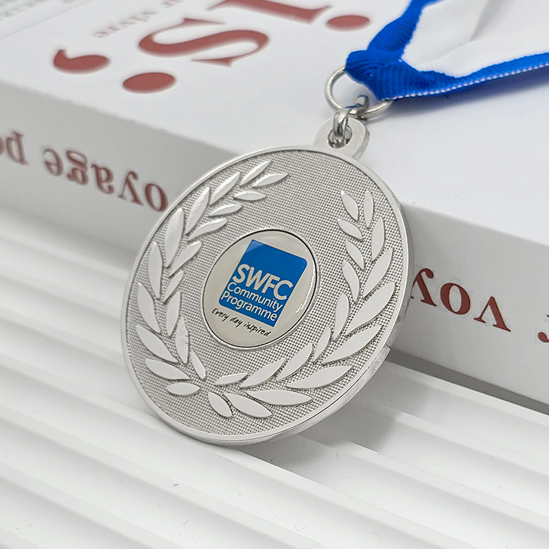 Community Project Silver Wheat Ear Relief Commemorative Medal, Metallic Charity Event Collectible Medal