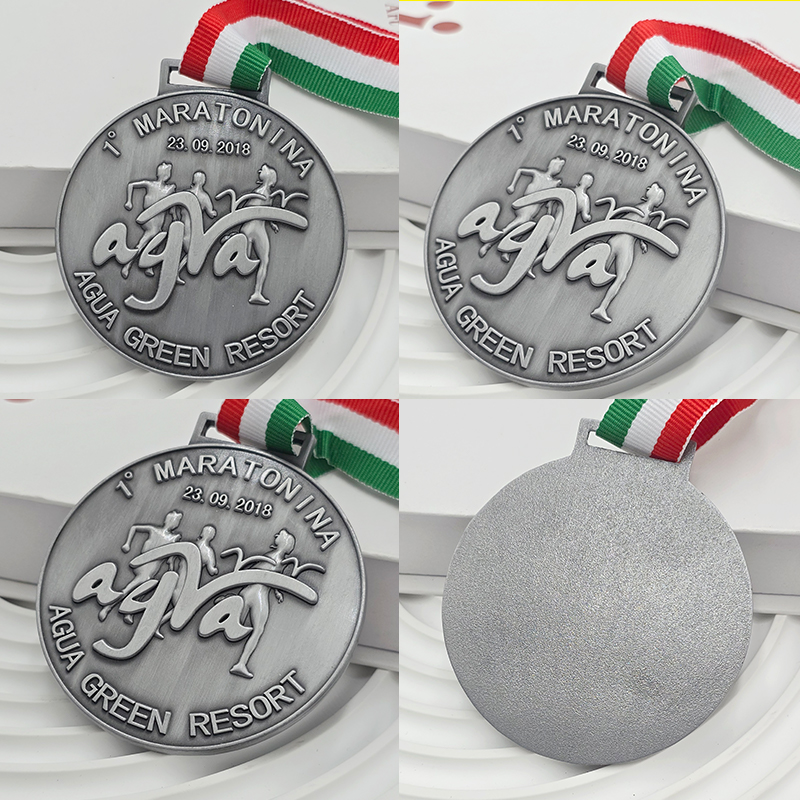 Marathon Retro Silver 3D Relief Commemorative Medal, Metallic Running Race Collectible Badge