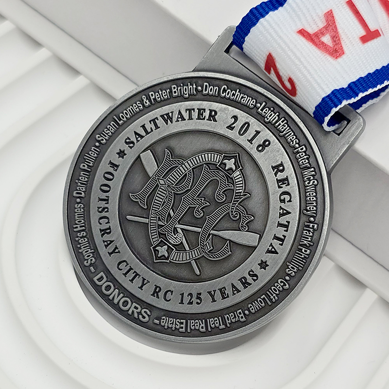 Retro silver metal medal rowing club anniversary rowing-themed 3D relief race collection