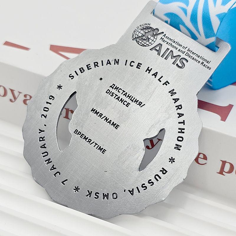 Metal medals for Defender of the Fatherland Day, commemorative city landmarks, openwork relief sculptures, themed event collectibles.