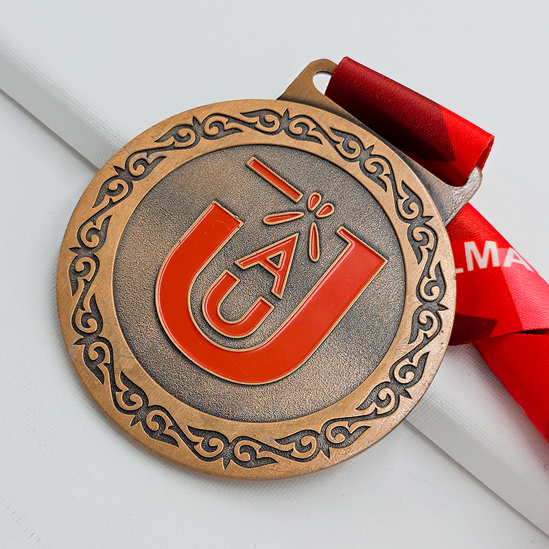 Fitness and bodybuilding competition metal medal set, commemorating global fitness/Australia-Asia natural bodybuilding and other competitions, globe/brand relief, professional competition collectible set.