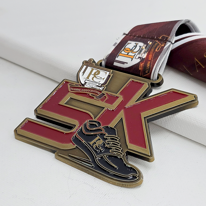 Multi-Sports Themed Metal Medal Set: 5K Running / Judo League / Rock Warrior / 75th Anniversary Commemorative Edition, etc.; Running Shoes / Samurai Relief; Collectible Set of Multi-International Events.