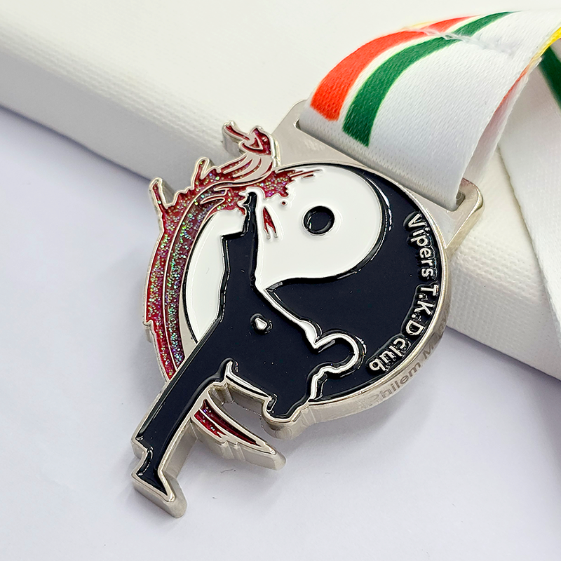 Zimbabwe Multi-Themed Metal Medal Set: Pink Ribbon Charity Run / Tai Chi Run / Independence Day Commemoration, etc.; Statue / Yin-Yang Relief; African-themed Race Collection Set.