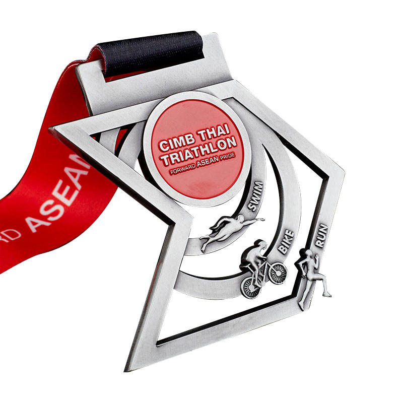 OEM/ODM design of metal swimming, cycling, and running medals; custom zinc alloy enamel medals; triathlon medals.