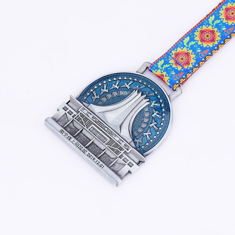 Zinc alloy 3D die-cast medals, city-themed marathon running commemorative badges