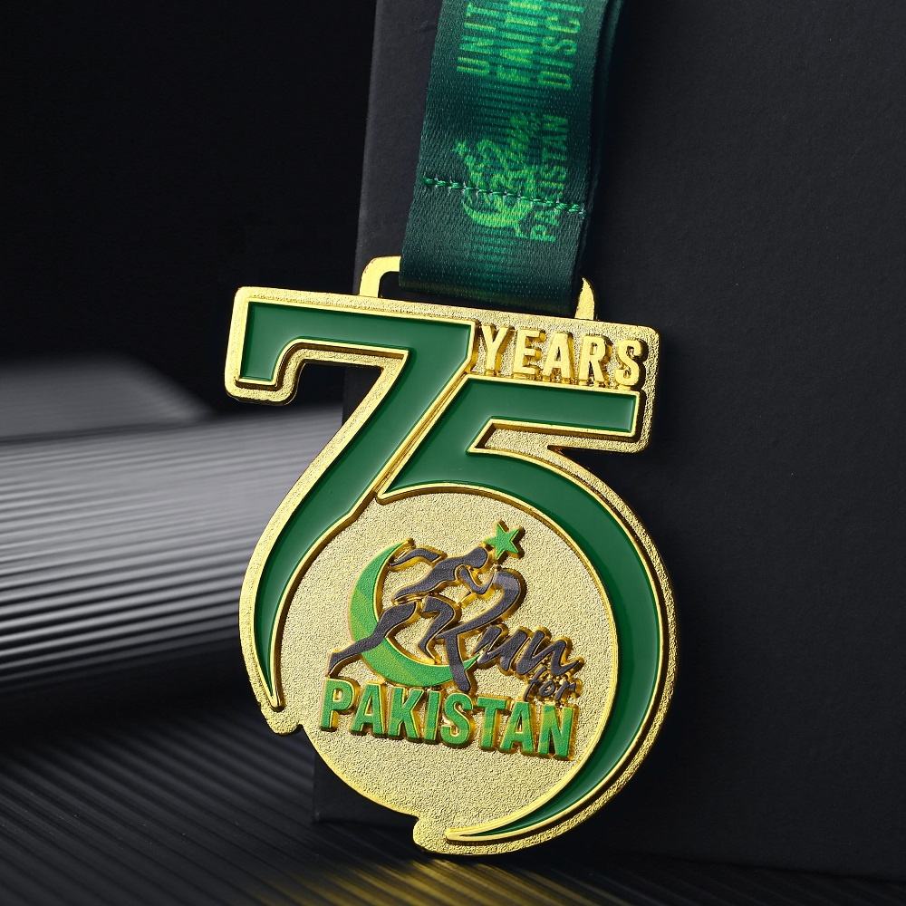 Multi-colored running race medals; black and red ink-splatter style hollowed-out overlapping design finisher medals-(1)