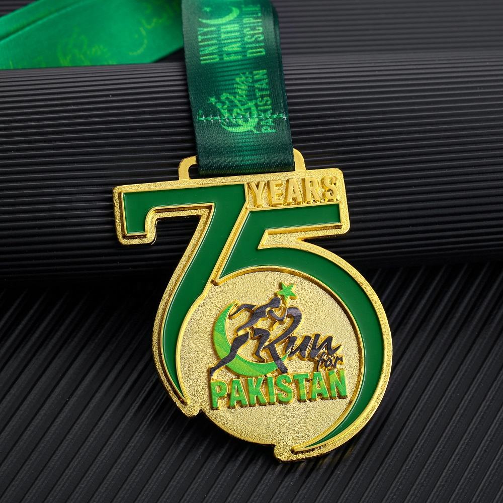 Multi-colored running race medals; black and red ink-splatter style hollowed-out overlapping design finisher medals-(1)
