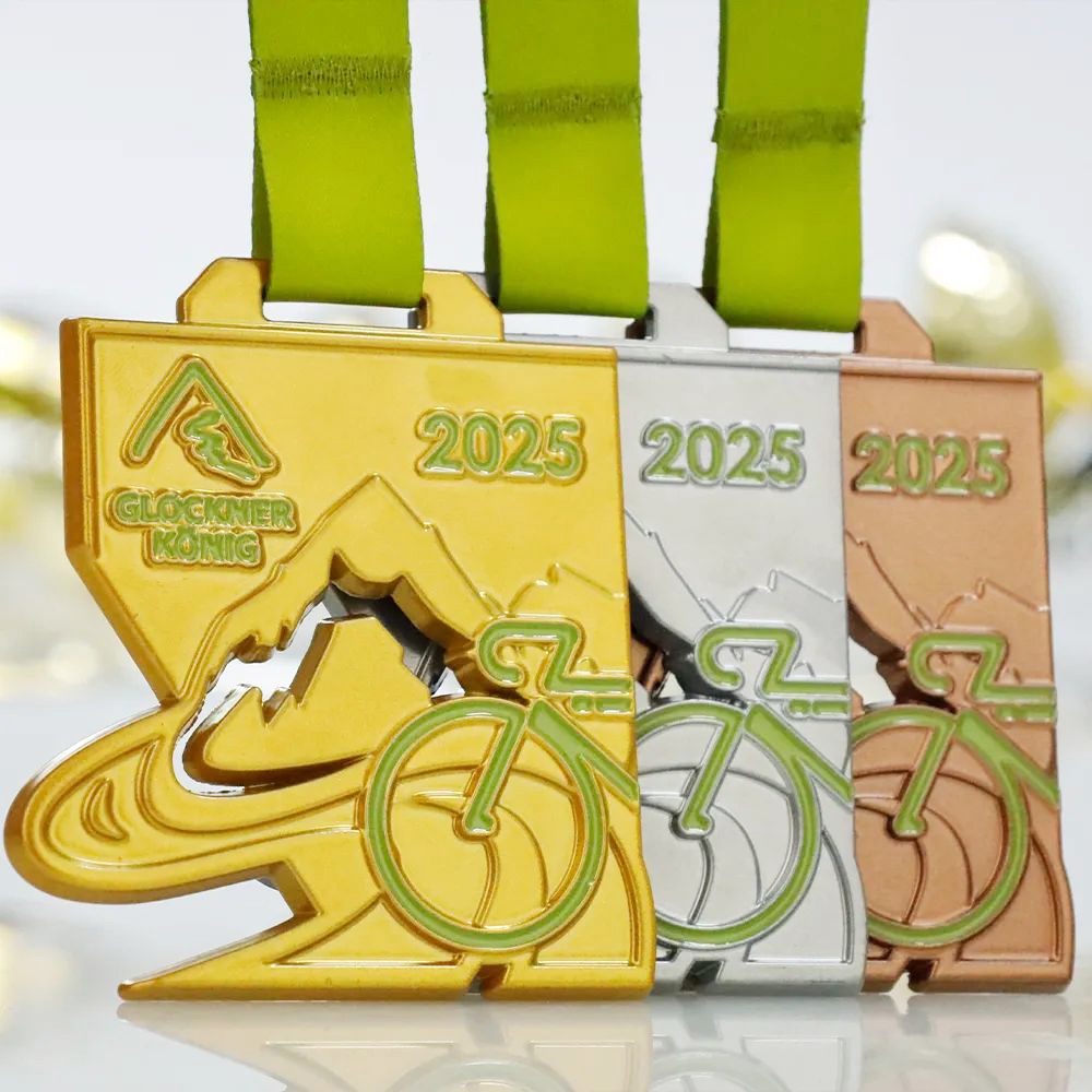 Mountain bike race medals: gold, silver, and bronze three-color openwork cycling commemorative badges