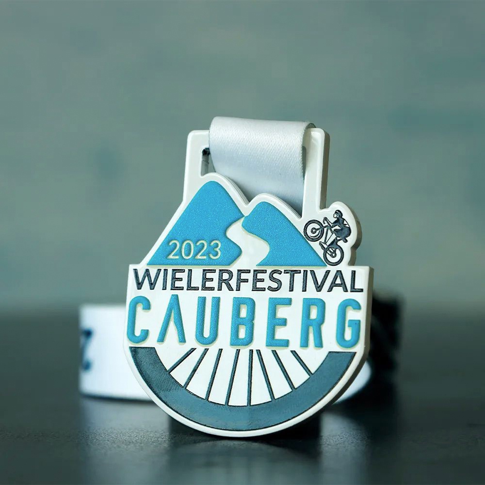 Mountain bike race medals: gold, silver, and bronze three-color openwork cycling commemorative badges