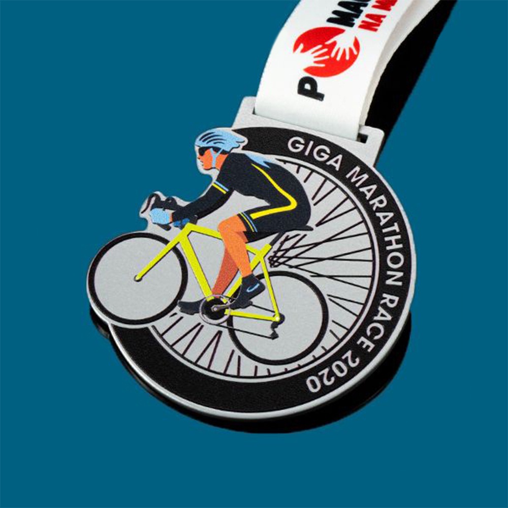 Mountain bike race medals: gold, silver, and bronze three-color openwork cycling commemorative badges