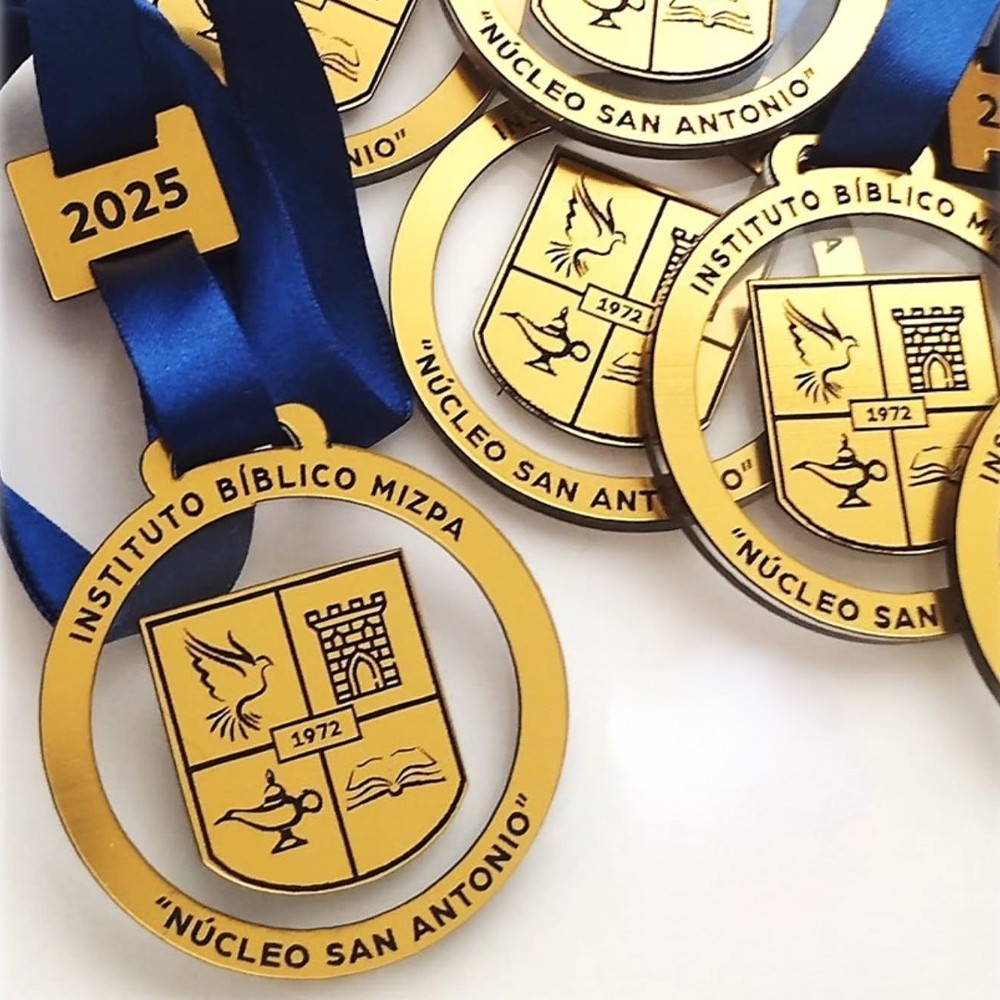Powerlifting Barbell Hollow-out Medal, Gold Acrylic Barbell-Shaped Competition Commemorative Badge