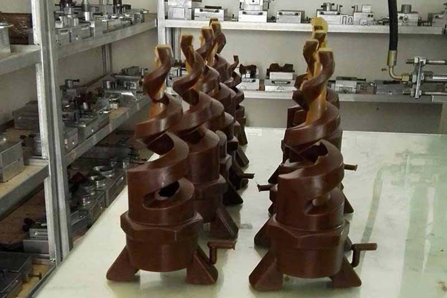 1586704487 1586704487