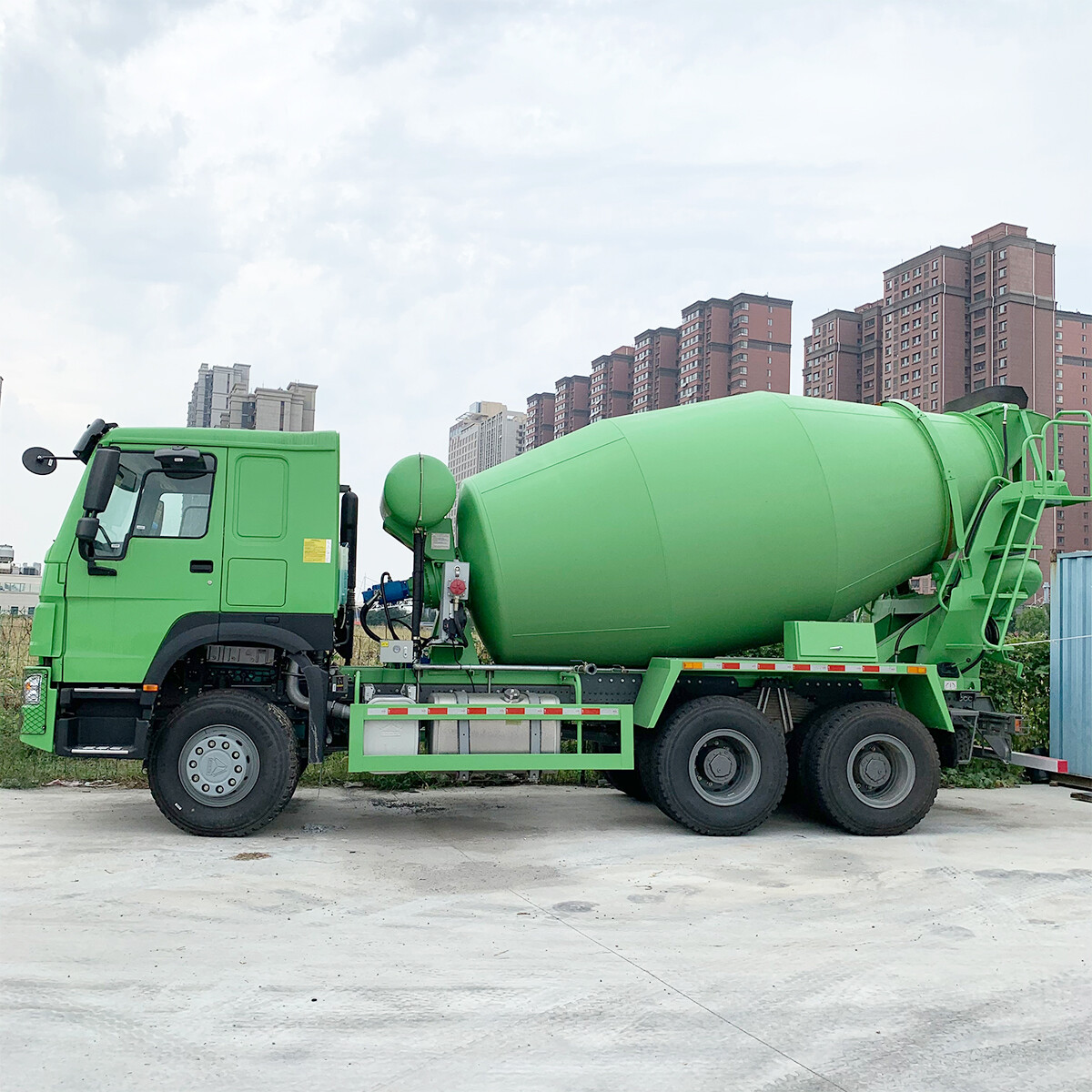 HOWO 371 Cement Mixer Truck