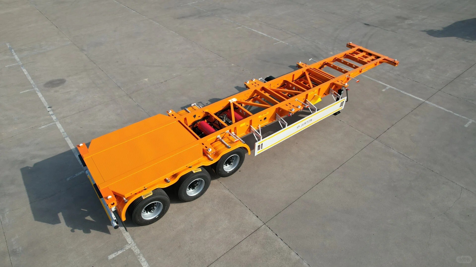 Skeleton Semi-Trailer