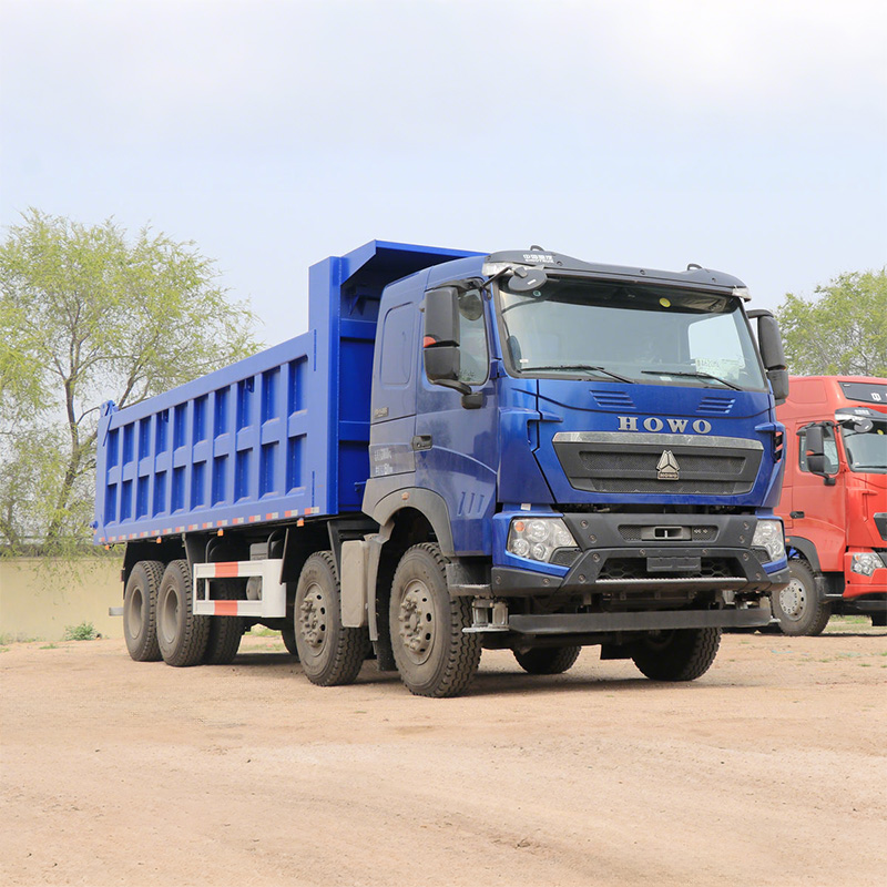  Sinotruk Howo T7H 8×4 Dump Truck