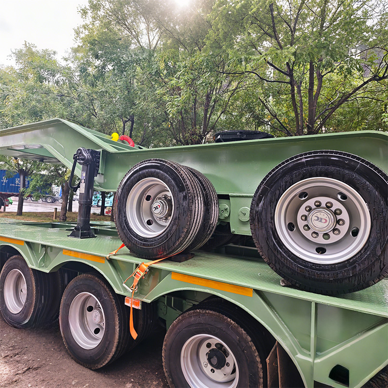 Gooseneck Semi-Trailer
