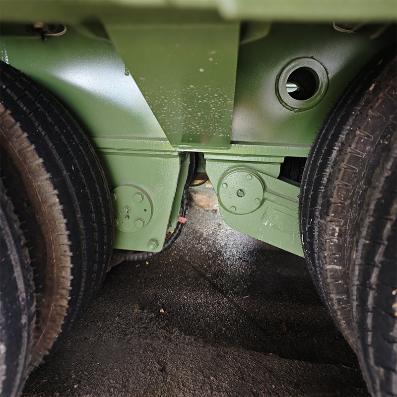 Gooseneck Semi-Trailer