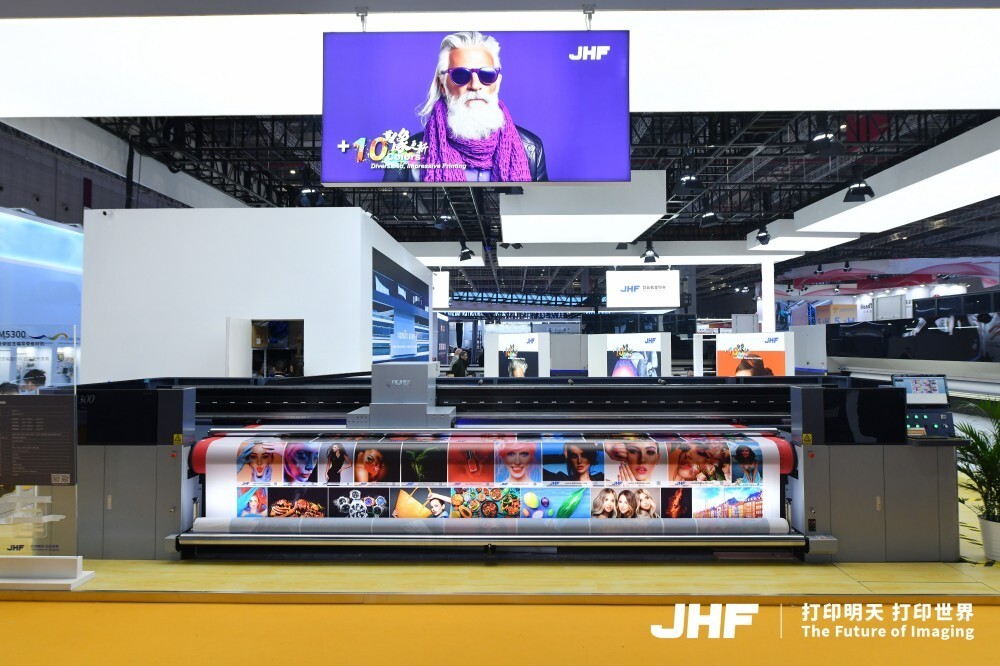 m5300 (3).jpg m5300 (3).jpg