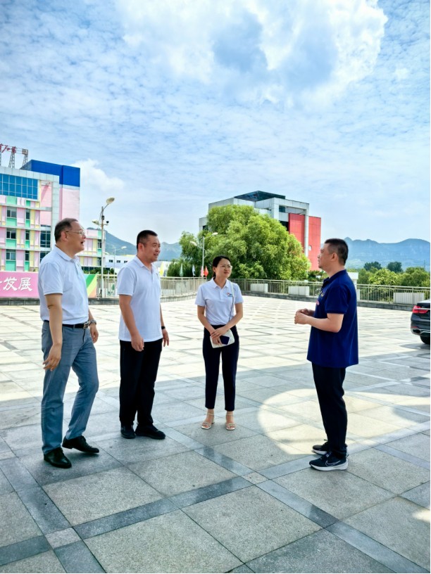 4b76fcde95a38af4.png 4b76fcde95a38af4.png