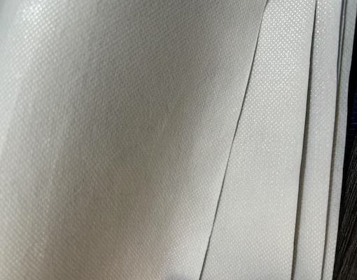 Tessuto non tessuto PP rivestito con pellicola laser