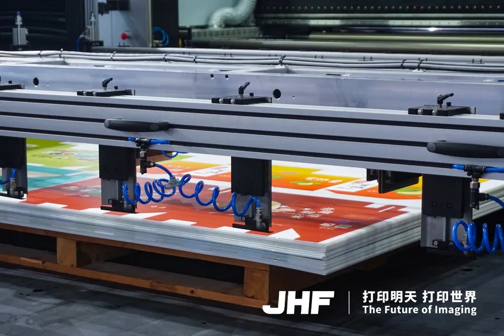 1751701323800027094985736192.jpg 图片