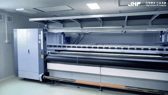 1753858583809075302072442880.gif 图片