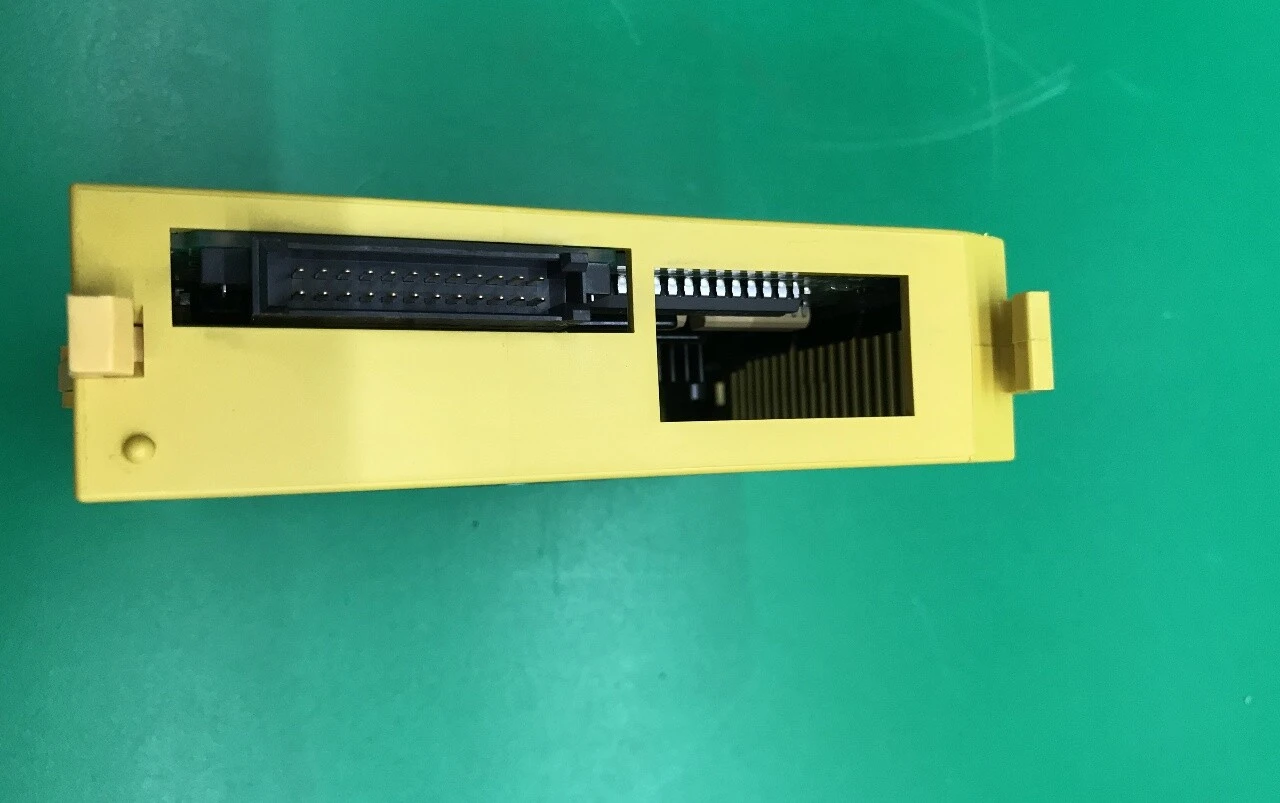 A03B-0819-C182