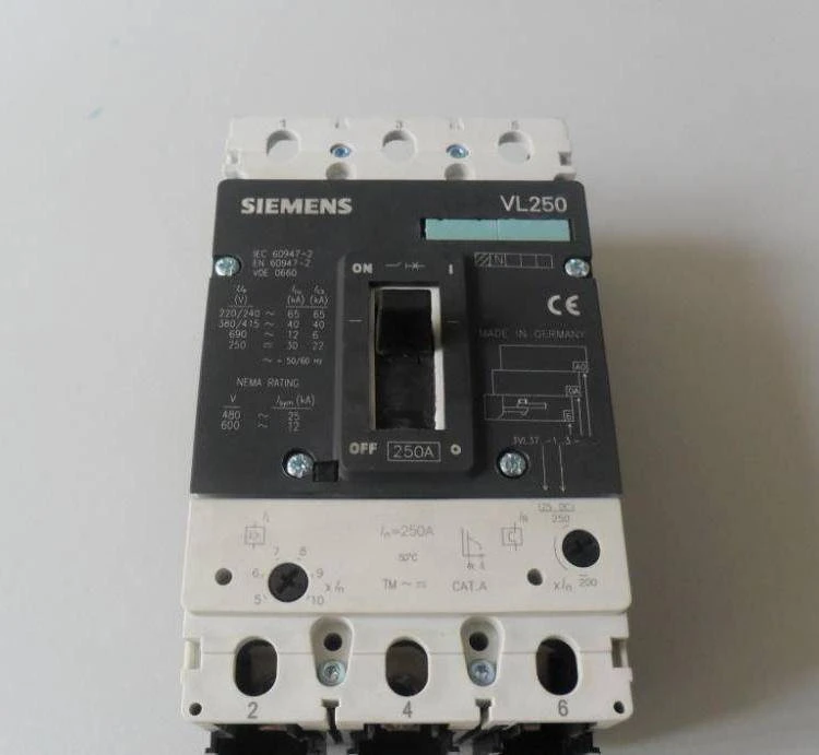 3VM1225-5EE32-0AA0