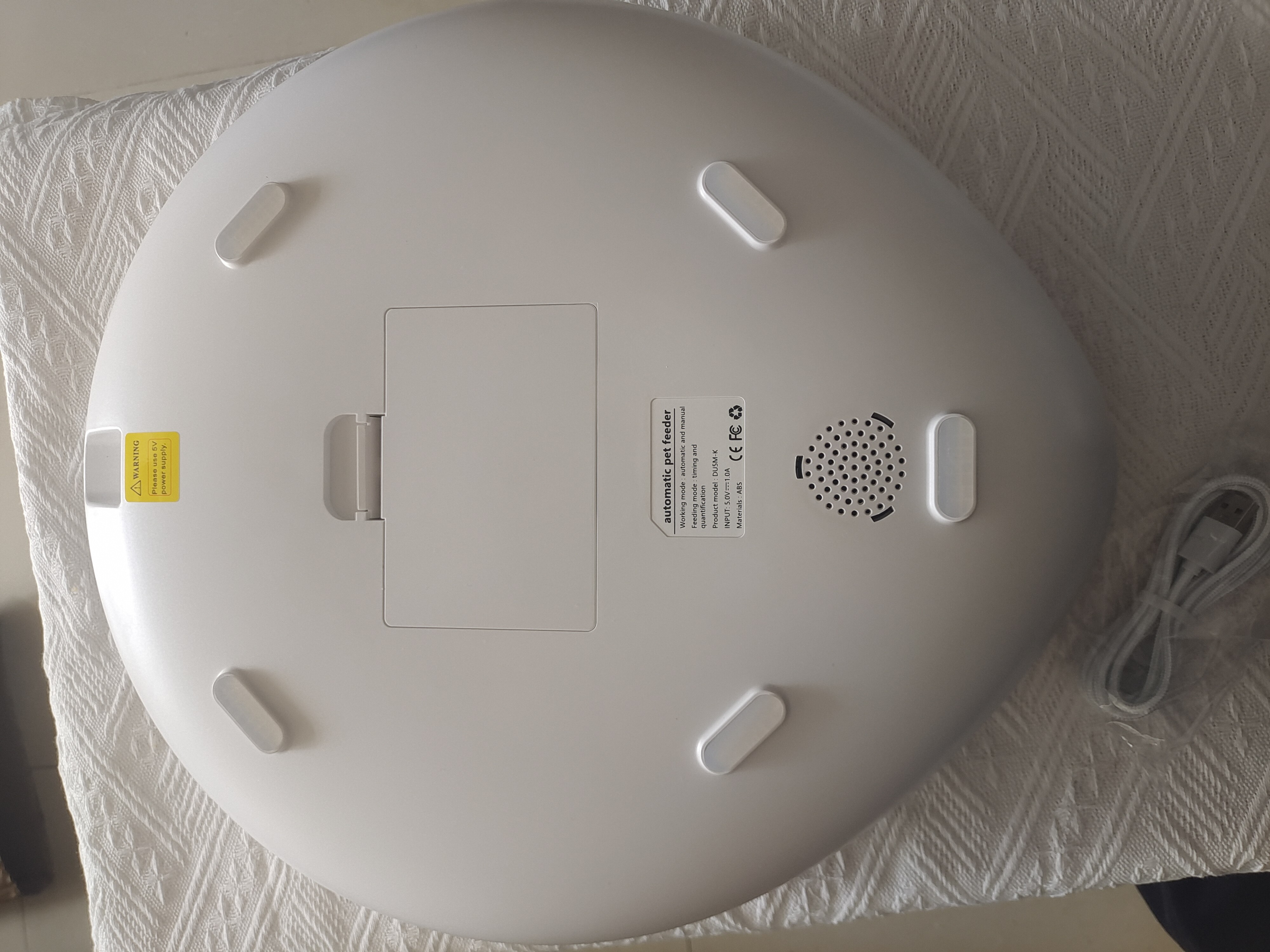 Travel Use 5-Meal Pet Wet Food Dispenser Battery Power Dry Food Outside Pet Self-Feeder GFD23 Series