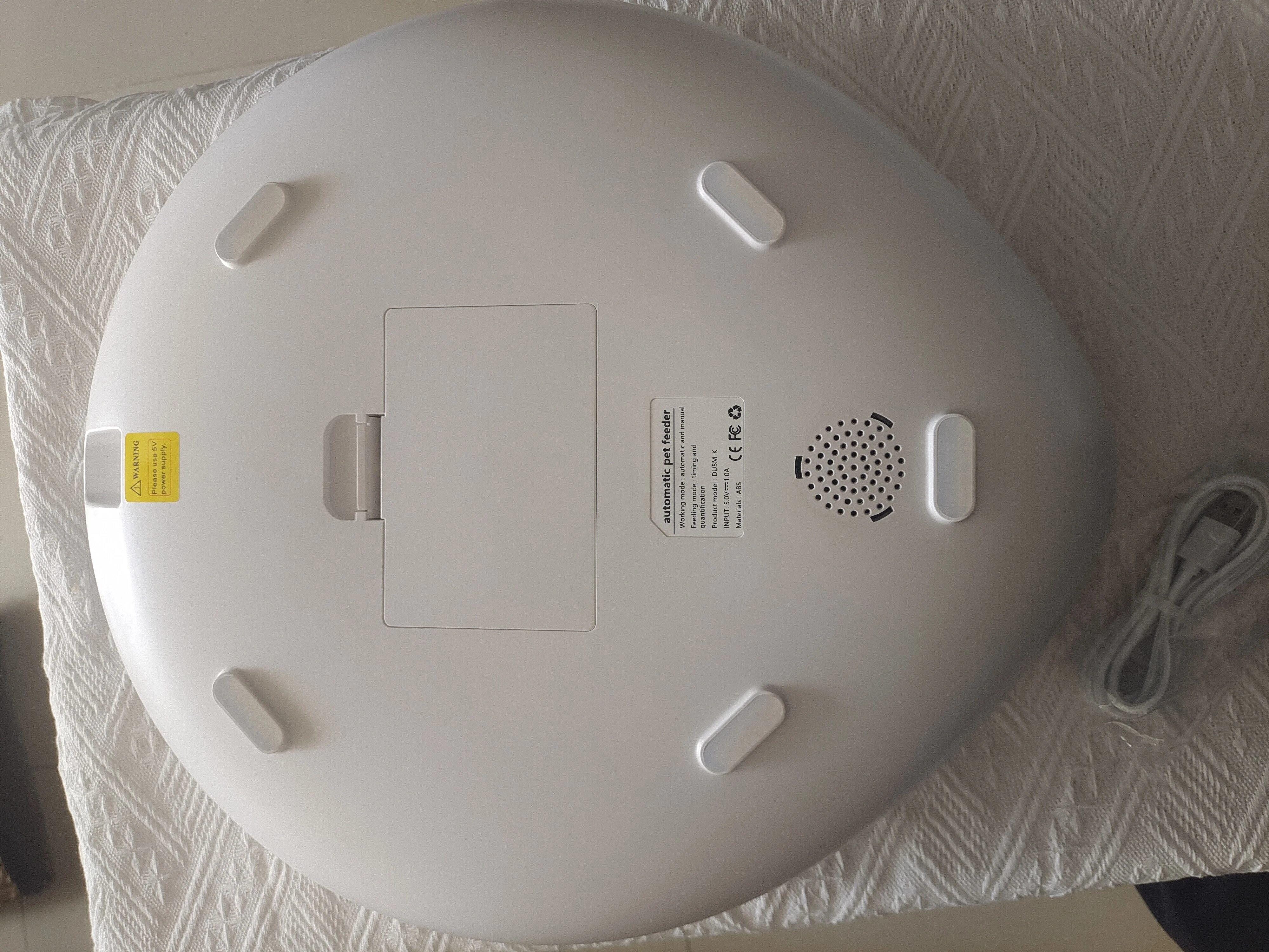 Travel Use 5-Meal Pet Wet Food Dispenser Battery Power Dry Food Outside Pet Self-Feeder GFD23 Series