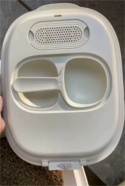 13L+ Smart Vacuum-Sealed Pet Food Storage Container GCC20