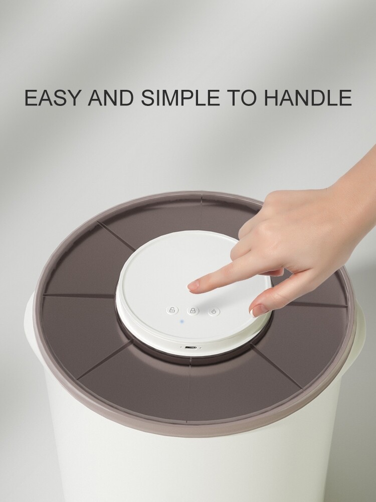 G13L Smart Vacuum-Sealed Pet Food Storage Container (Button & App Control Models) CD30/30B