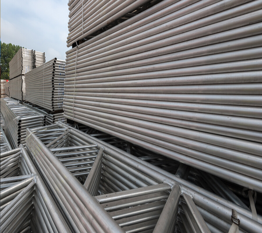 The Role and Uses of Aluminum Scaffolding Trusses in Construction