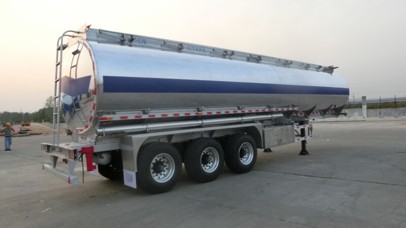 Remorque-citerne à carburant 45000 litres/remorque-citerne à diesel/citerne à huile semi-remorque