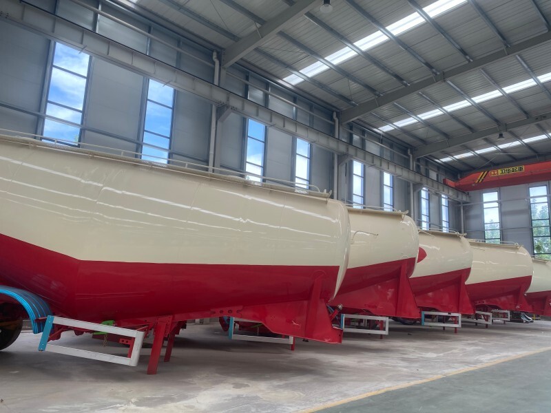 remorque à ciment/ remorque à ciment en vrac/ remorque tanke à ciment en vrac