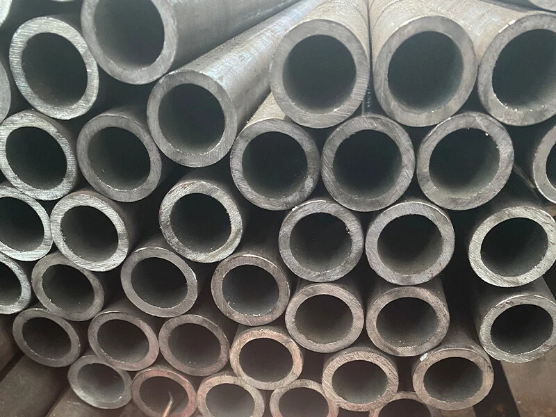 كمية كبيرة جودة ممتازة Q345D ASTM Ss490ya JIS A656 A656 Ast52 أنبوب الدقة