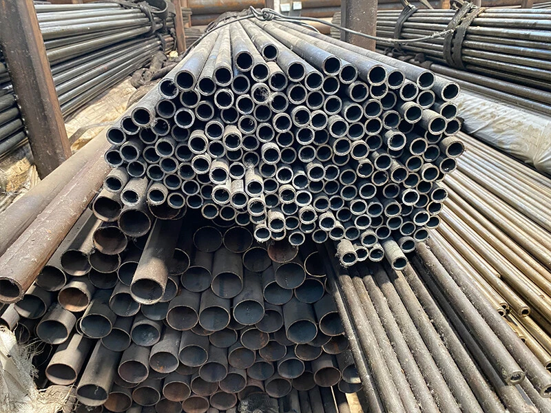 كمية كبيرة جودة ممتازة Q345D ASTM Ss490ya JIS A656 A656 Ast52 أنبوب الدقة