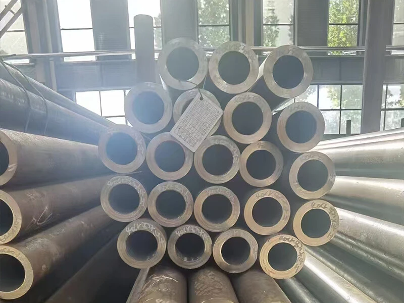 الصين أعلى مصنع توريد مصنع API 5CT API 5CT N80 L80 L80 J55 K55 K55 P110 النفط الخام نقل الغاز 9 5/8 