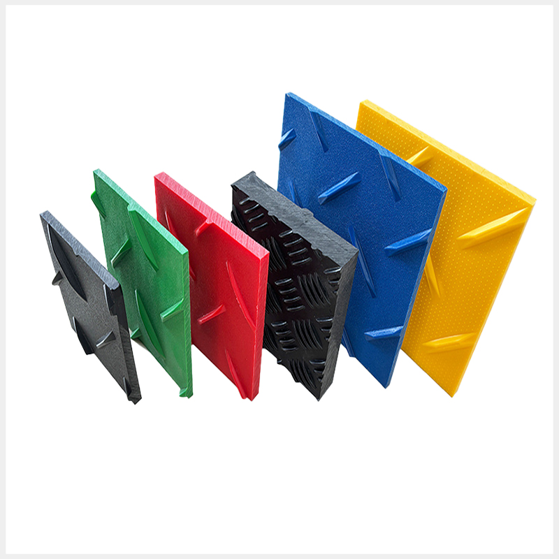 Temporary road paving slabs