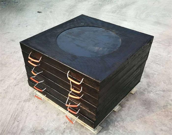 Choosing the right outrigger pads makes crane operations safer—the performance advantages of polyethylene outrigger pads