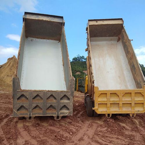 Difficulties in Dumping Materials for Muck Trucks? Polyethylene Truck Bed Liners Offer an Easy Solution