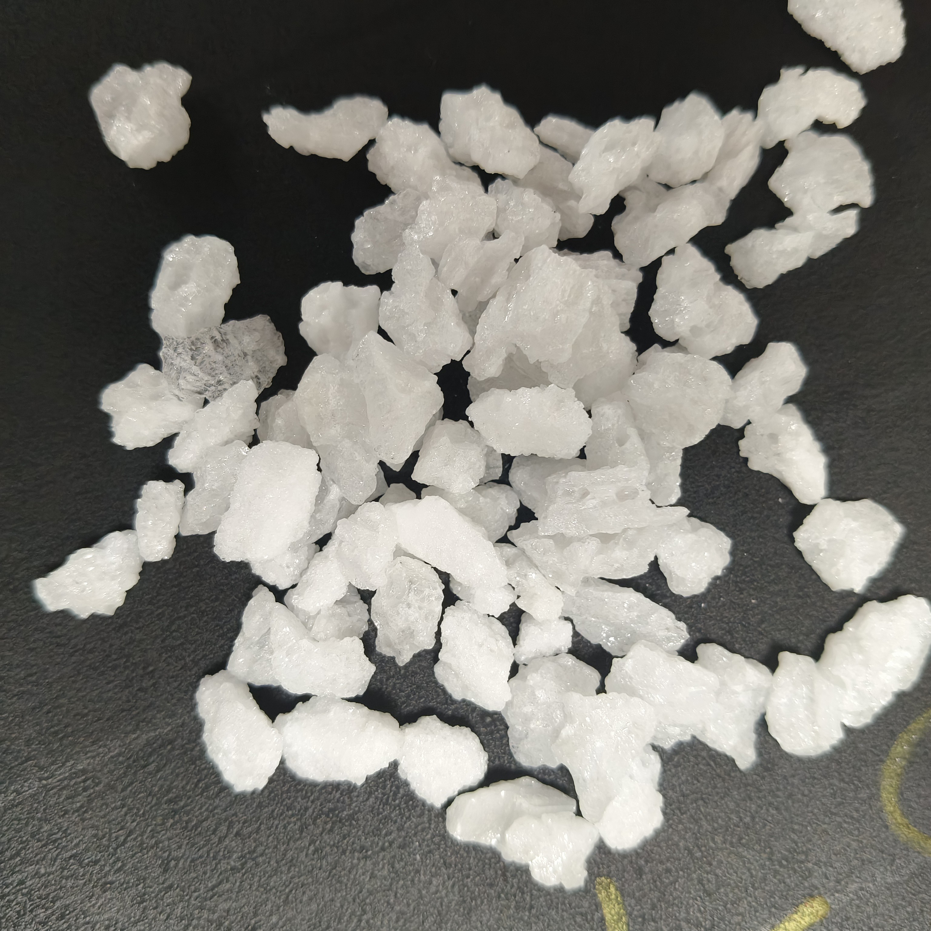 White Steel Jade Section Sand-5-10