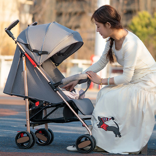 Lightweight Foldable Baby Stroller