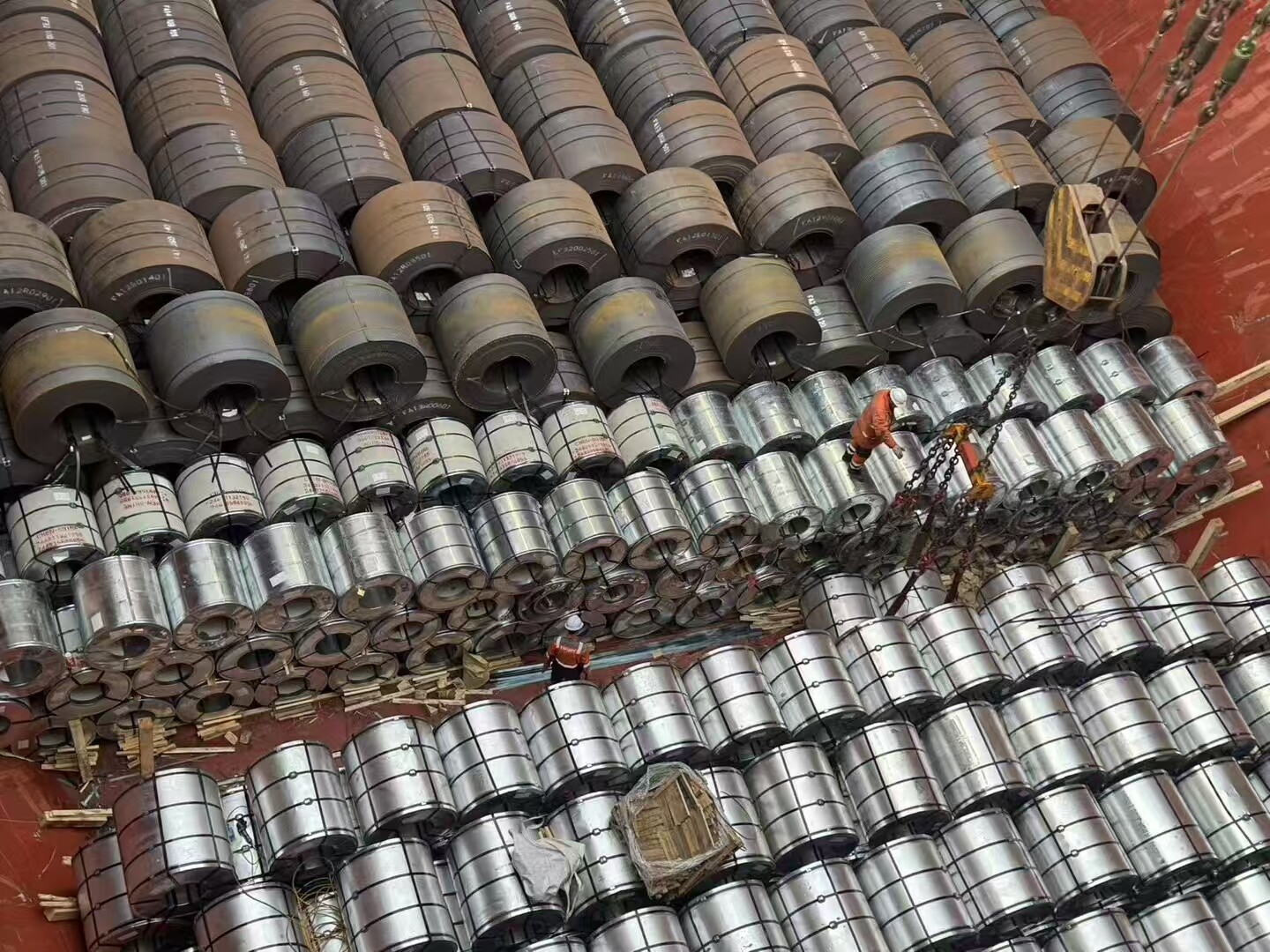 EN10025-2 S235/S275/S355 Carbon Steel Coil